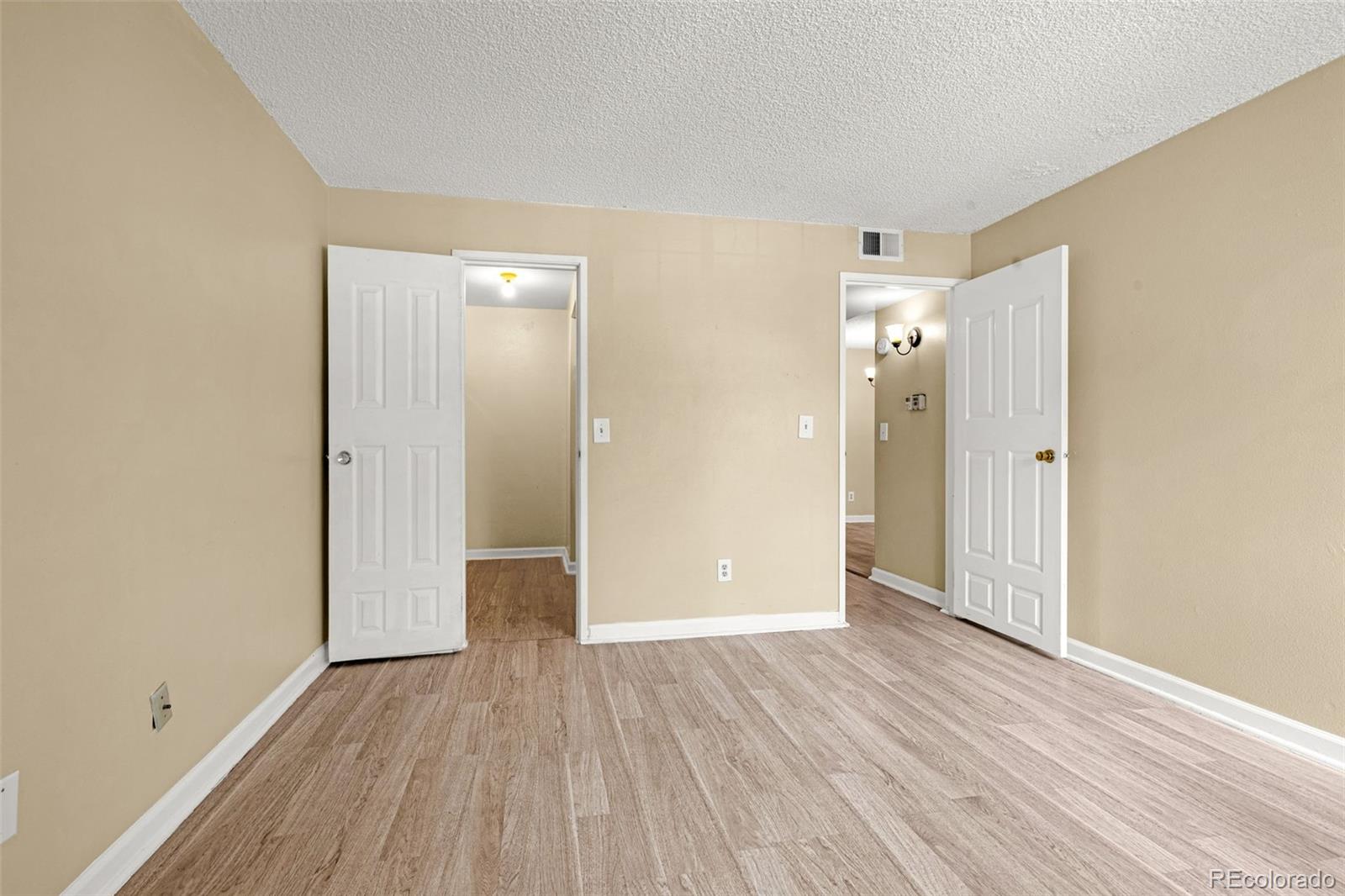 MLS Image #10 for 1760 s pitkin circle b,aurora, Colorado