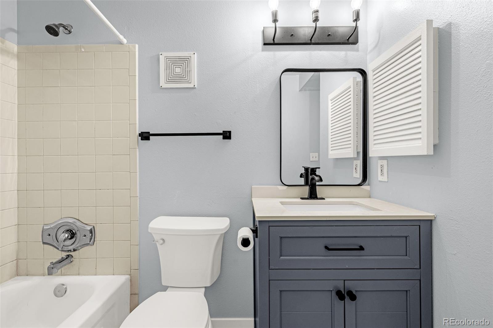 MLS Image #14 for 1760 s pitkin circle b,aurora, Colorado