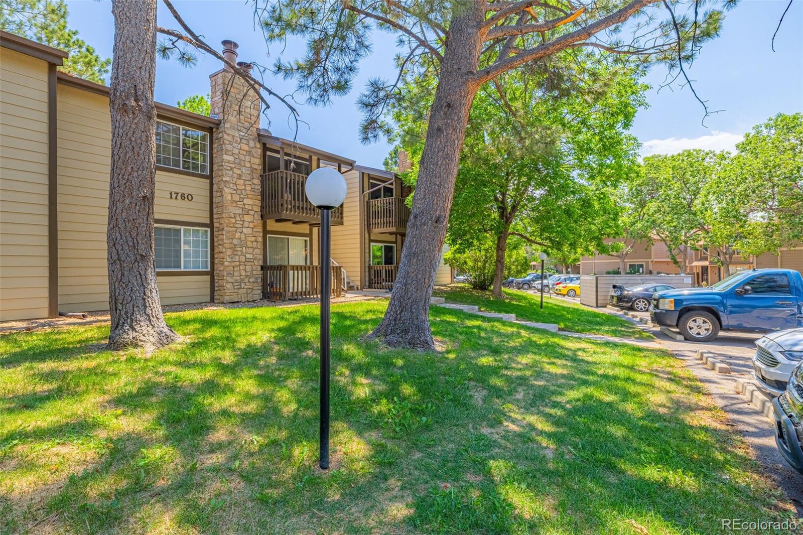 MLS Image #2 for 1760 s pitkin circle b,aurora, Colorado