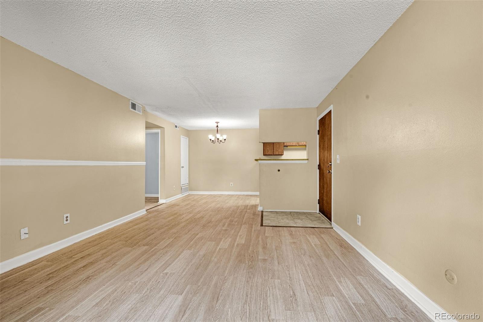 MLS Image #4 for 1760 s pitkin circle b,aurora, Colorado