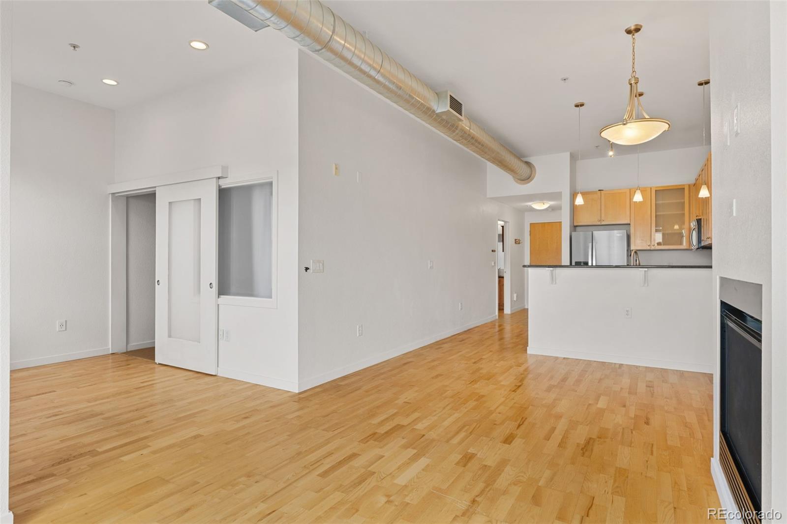 MLS Image #13 for 1555  central street,denver, Colorado
