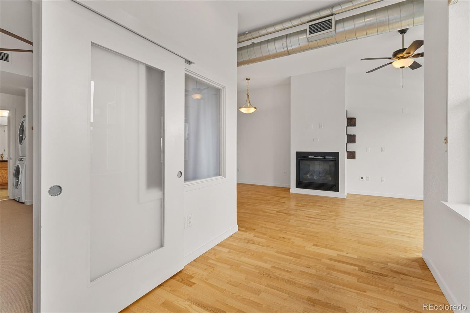 MLS Image #17 for 1555  central street,denver, Colorado
