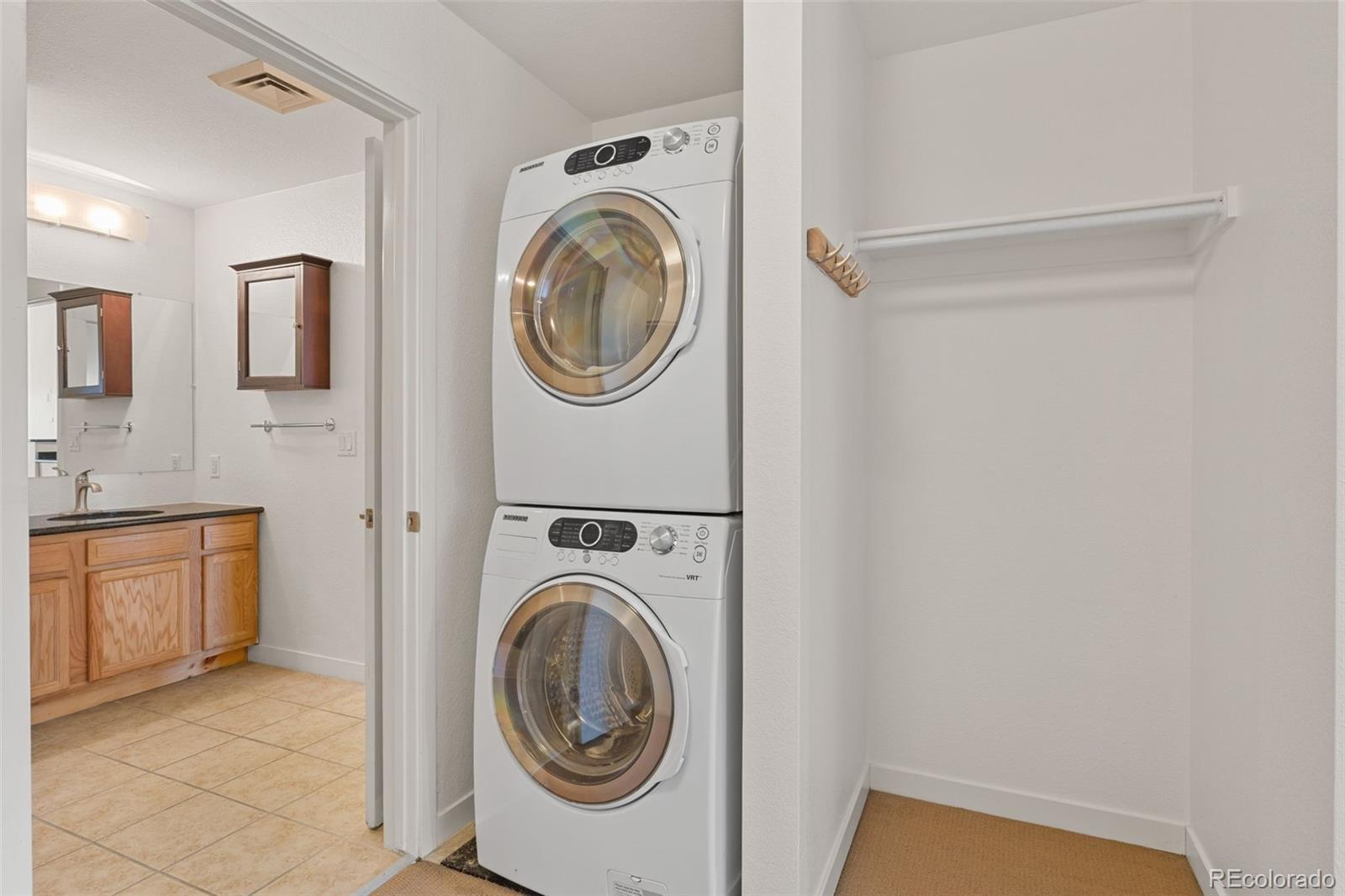 MLS Image #31 for 1555  central street,denver, Colorado