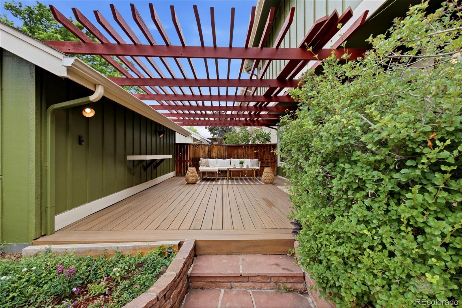 MLS Image #23 for 7572 s rosemary circle,englewood, Colorado