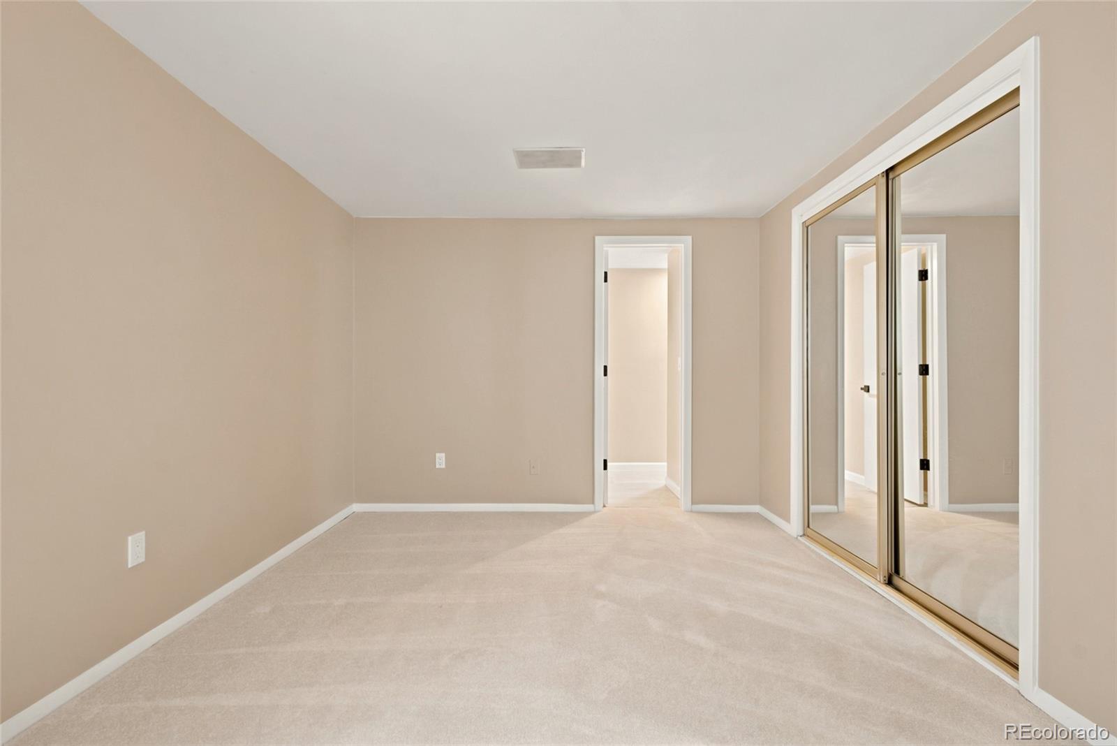 MLS Image #30 for 7572 s rosemary circle,englewood, Colorado