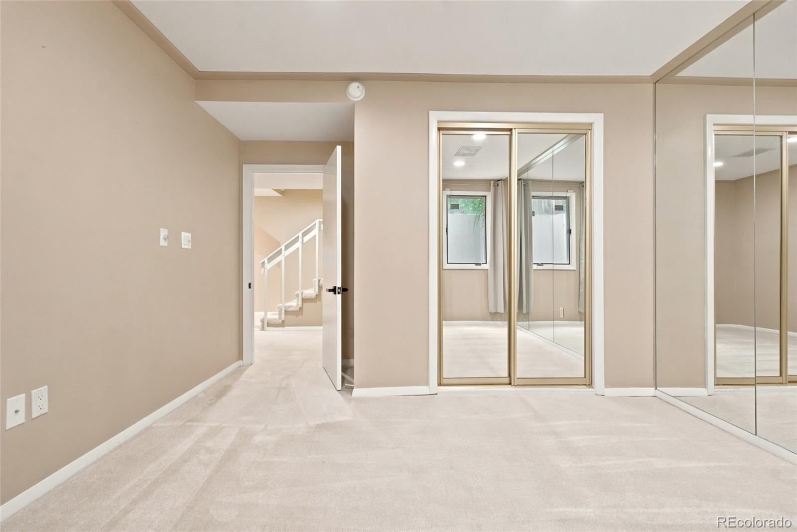 MLS Image #31 for 7572 s rosemary circle,englewood, Colorado