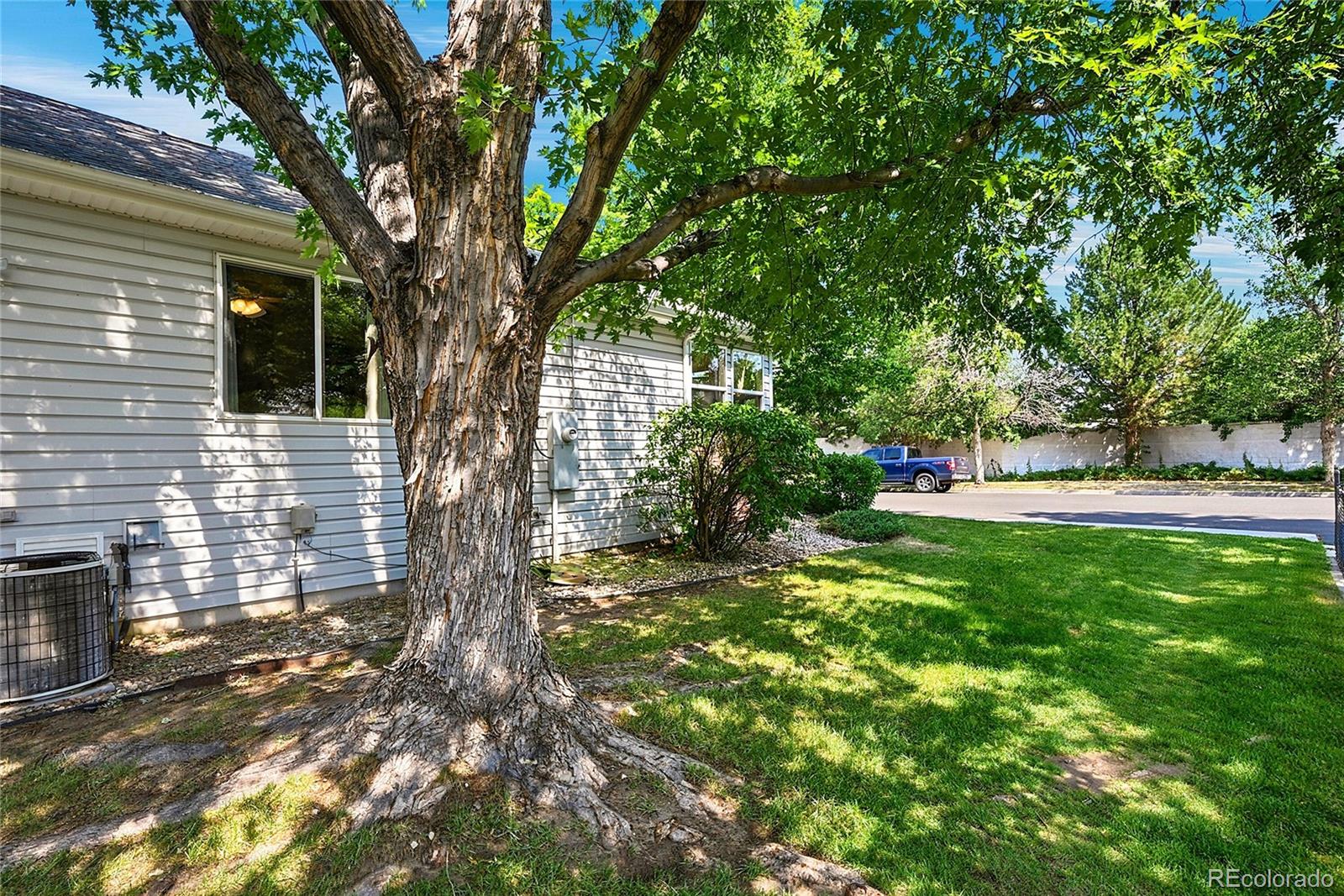 MLS Image #31 for 2206 s iola street,aurora, Colorado