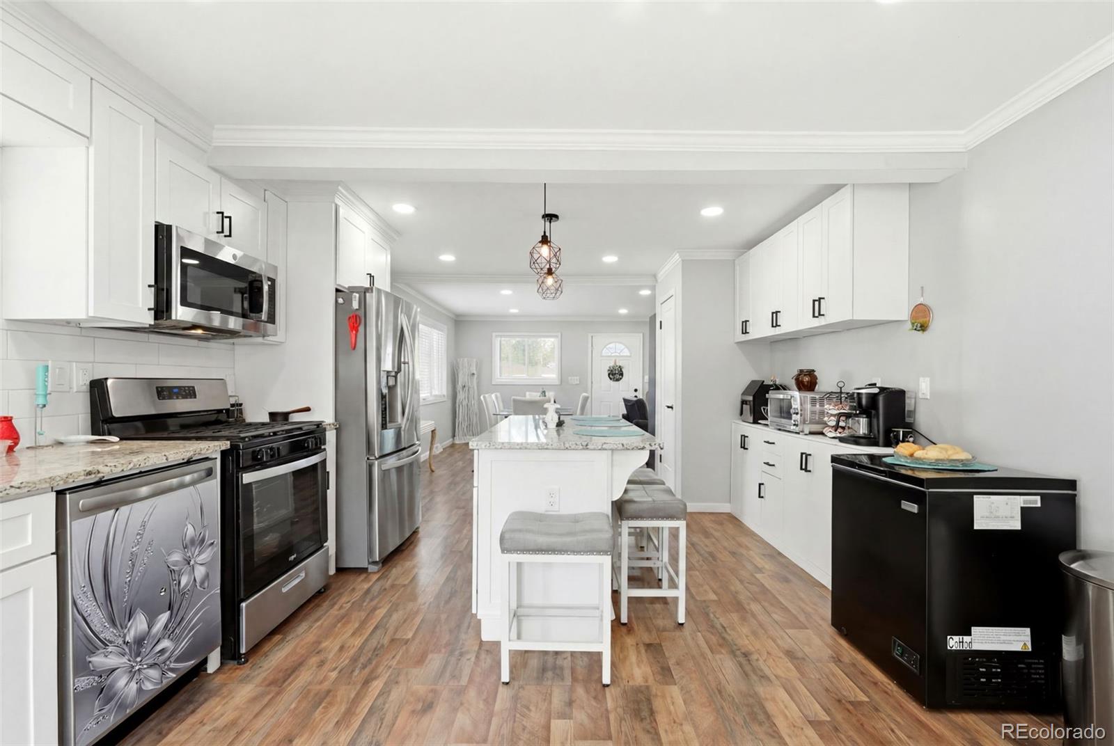 MLS Image #4 for 5820  rose lane,commerce city, Colorado