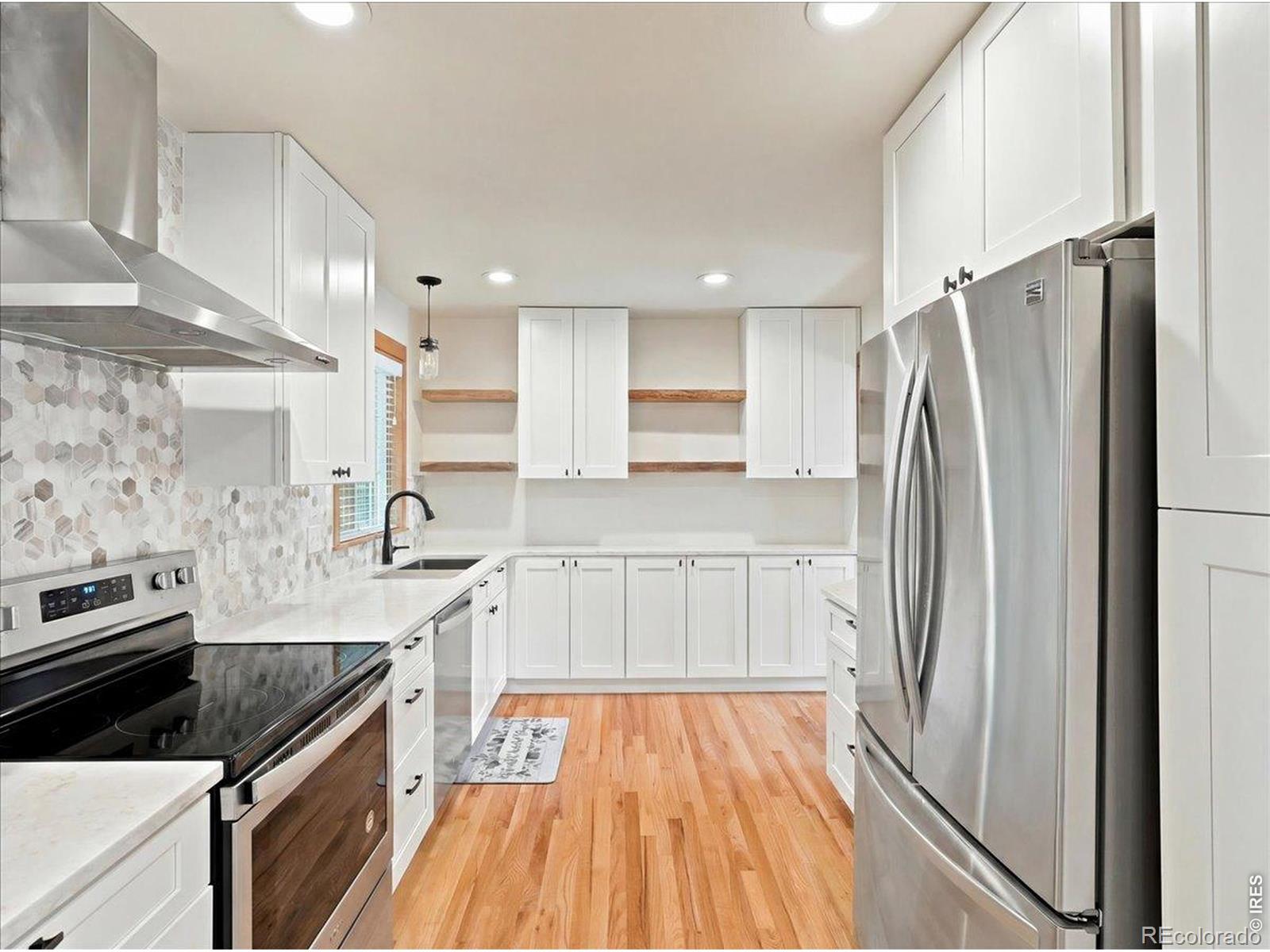 MLS Image #11 for 1580 s garfield street,denver, Colorado