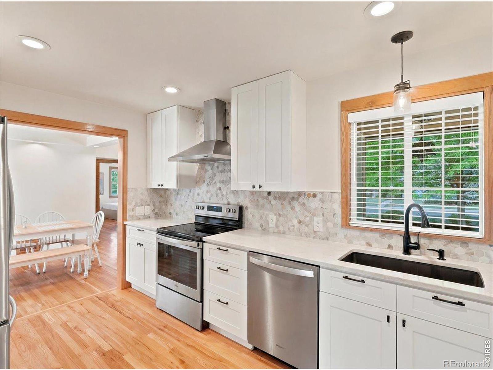 MLS Image #13 for 1580 s garfield street,denver, Colorado