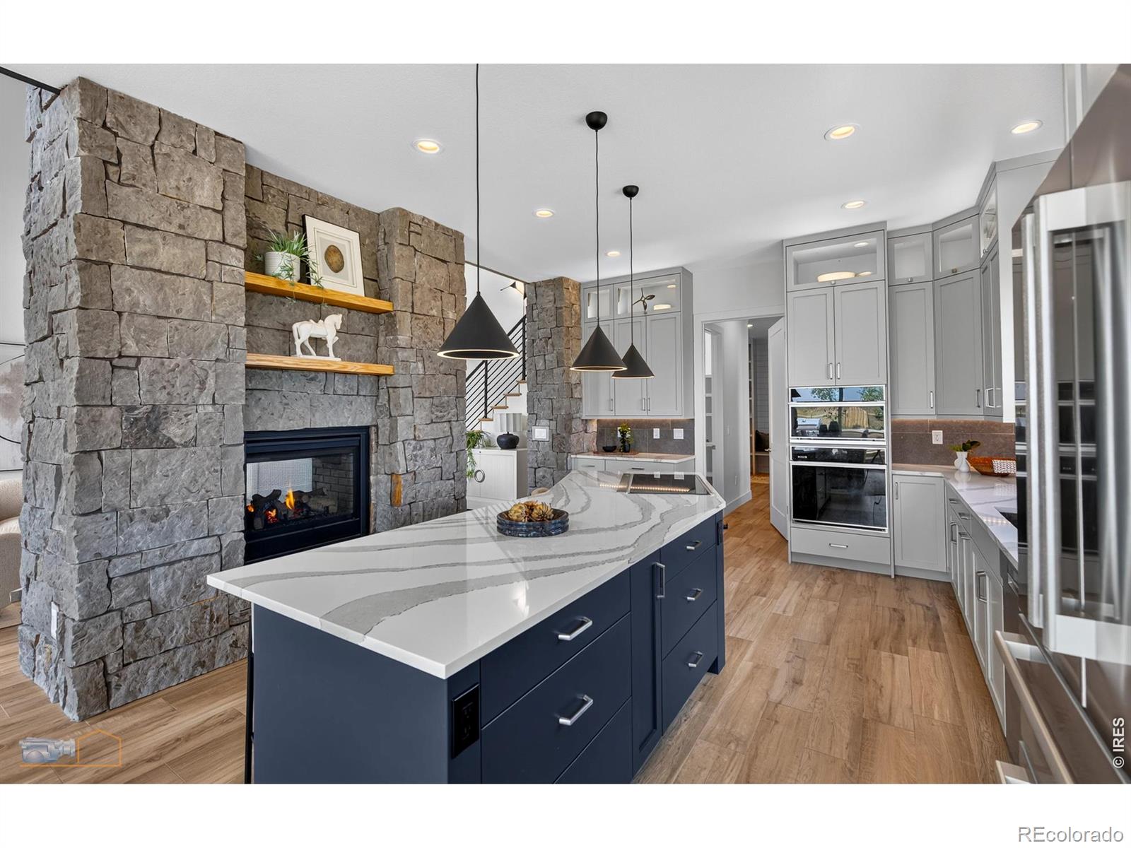 MLS Image #15 for 1206 w pine court,louisville, Colorado