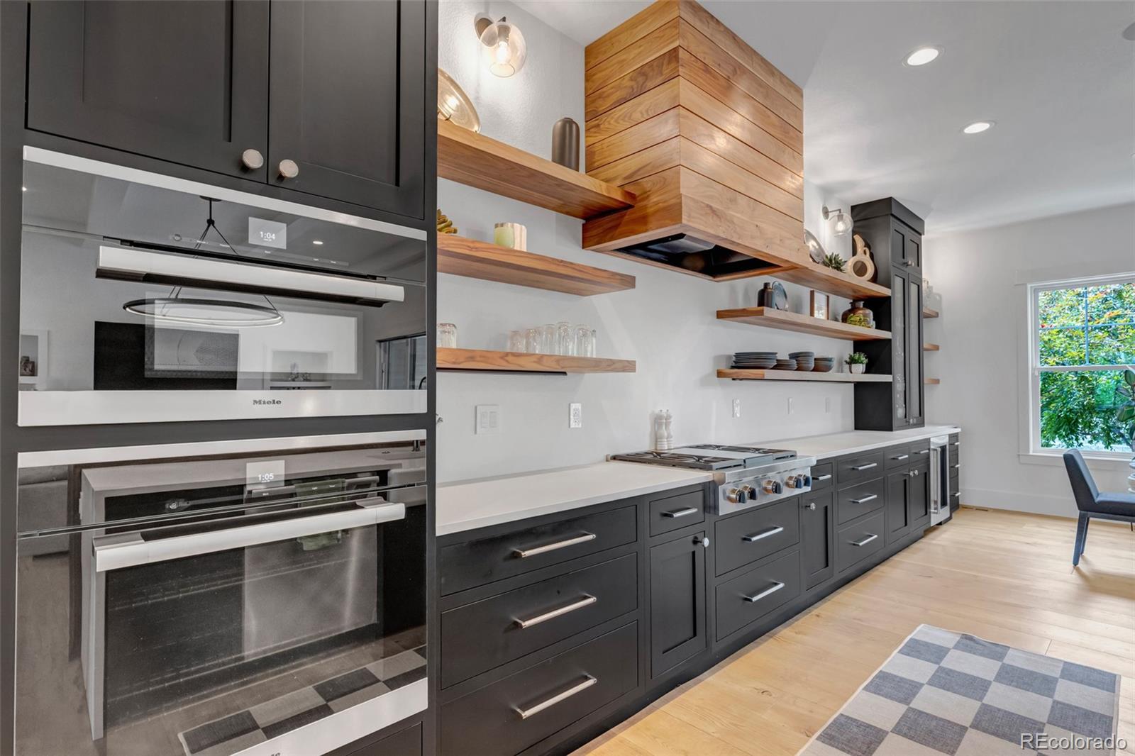 MLS Image #14 for 27041 e long circle,aurora, Colorado