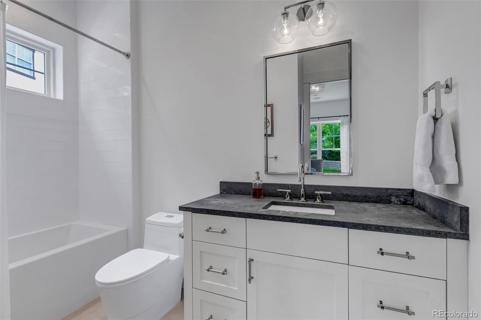 MLS Image #37 for 27041 e long circle,aurora, Colorado