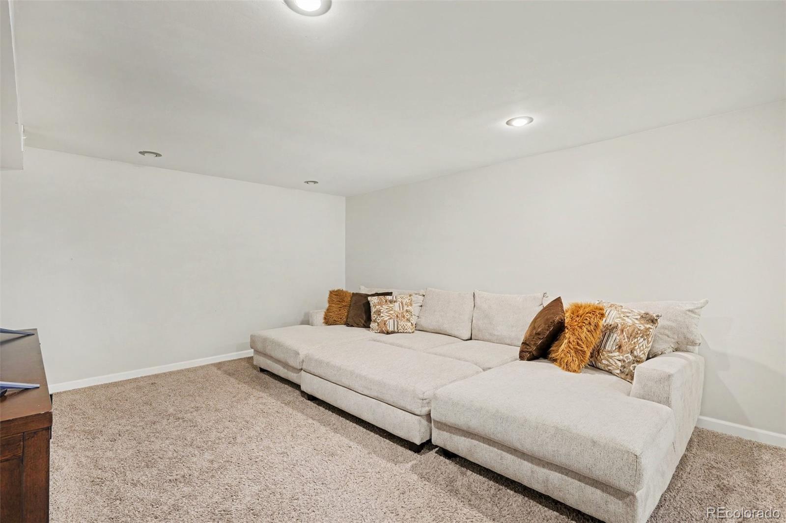 MLS Image #19 for 6120 w arkansas avenue,denver, Colorado