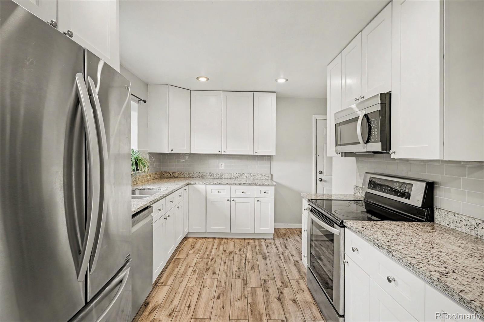 MLS Image #4 for 6120 w arkansas avenue,denver, Colorado