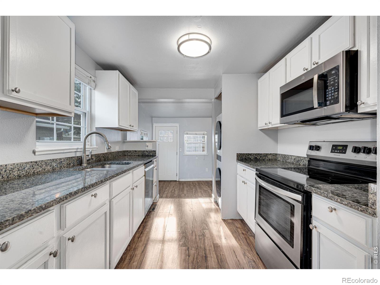 MLS Image #11 for 1301 s wolff street,denver, Colorado