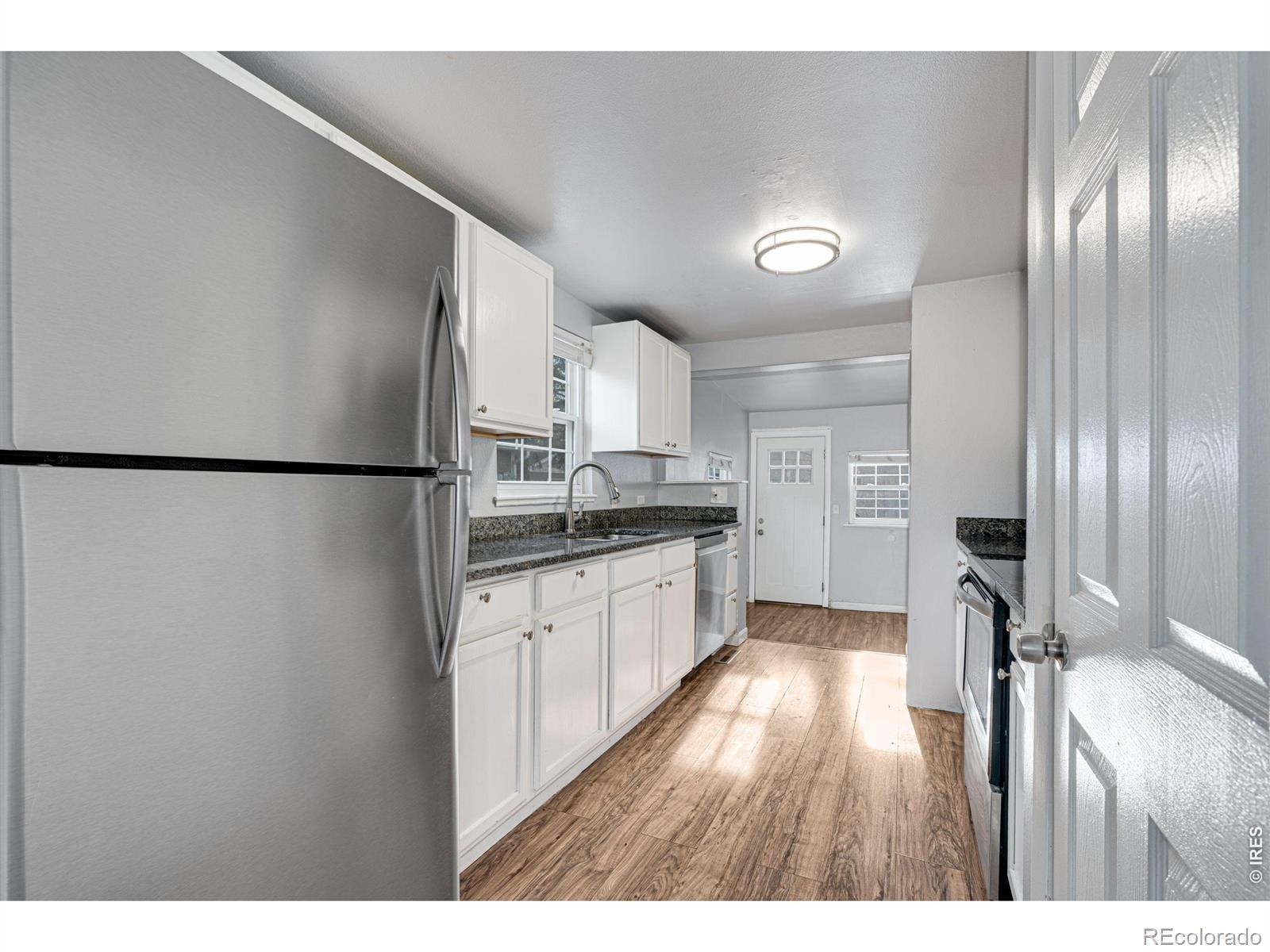 MLS Image #12 for 1301 s wolff street,denver, Colorado