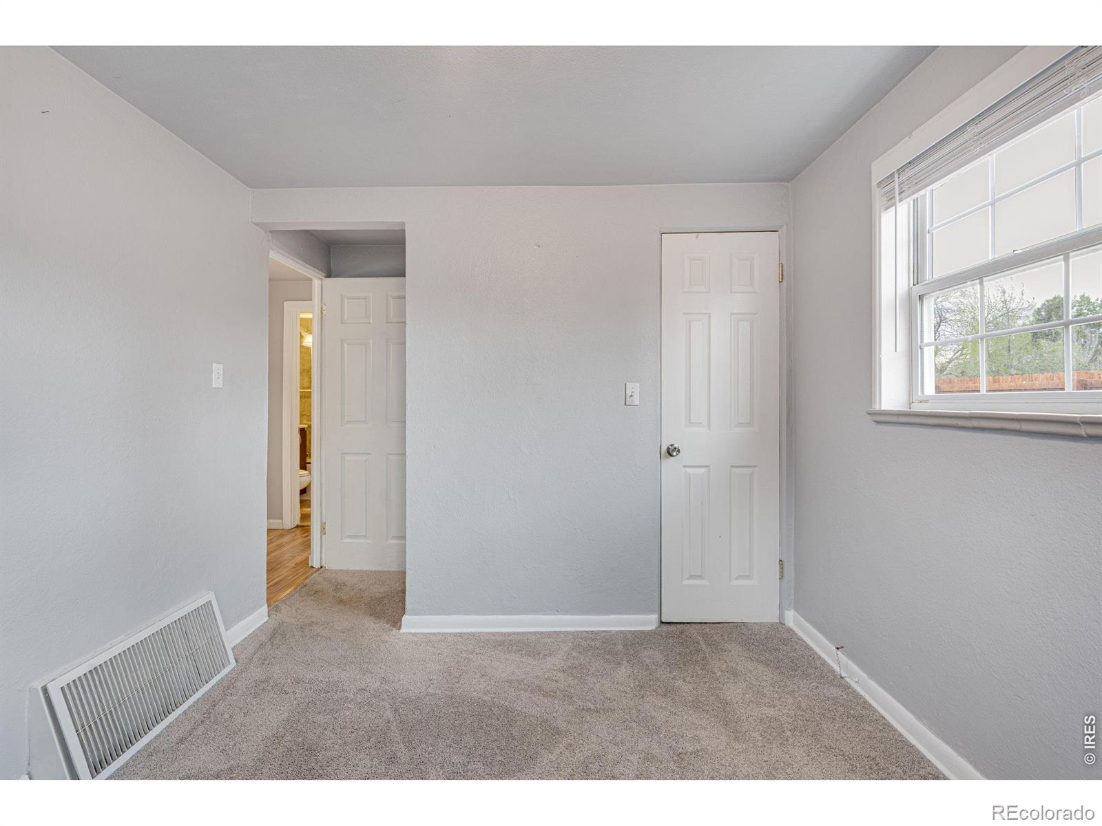MLS Image #18 for 1301 s wolff street,denver, Colorado