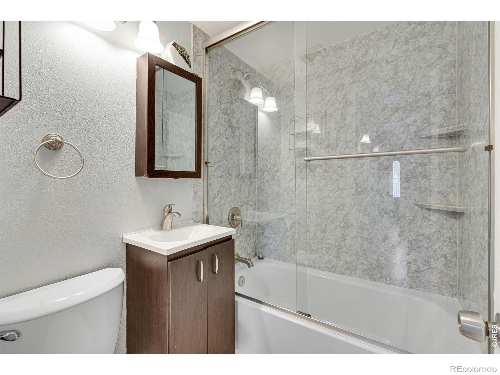 MLS Image #23 for 1301 s wolff street,denver, Colorado