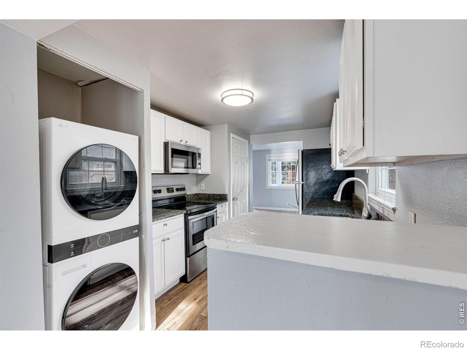 MLS Image #9 for 1301 s wolff street,denver, Colorado