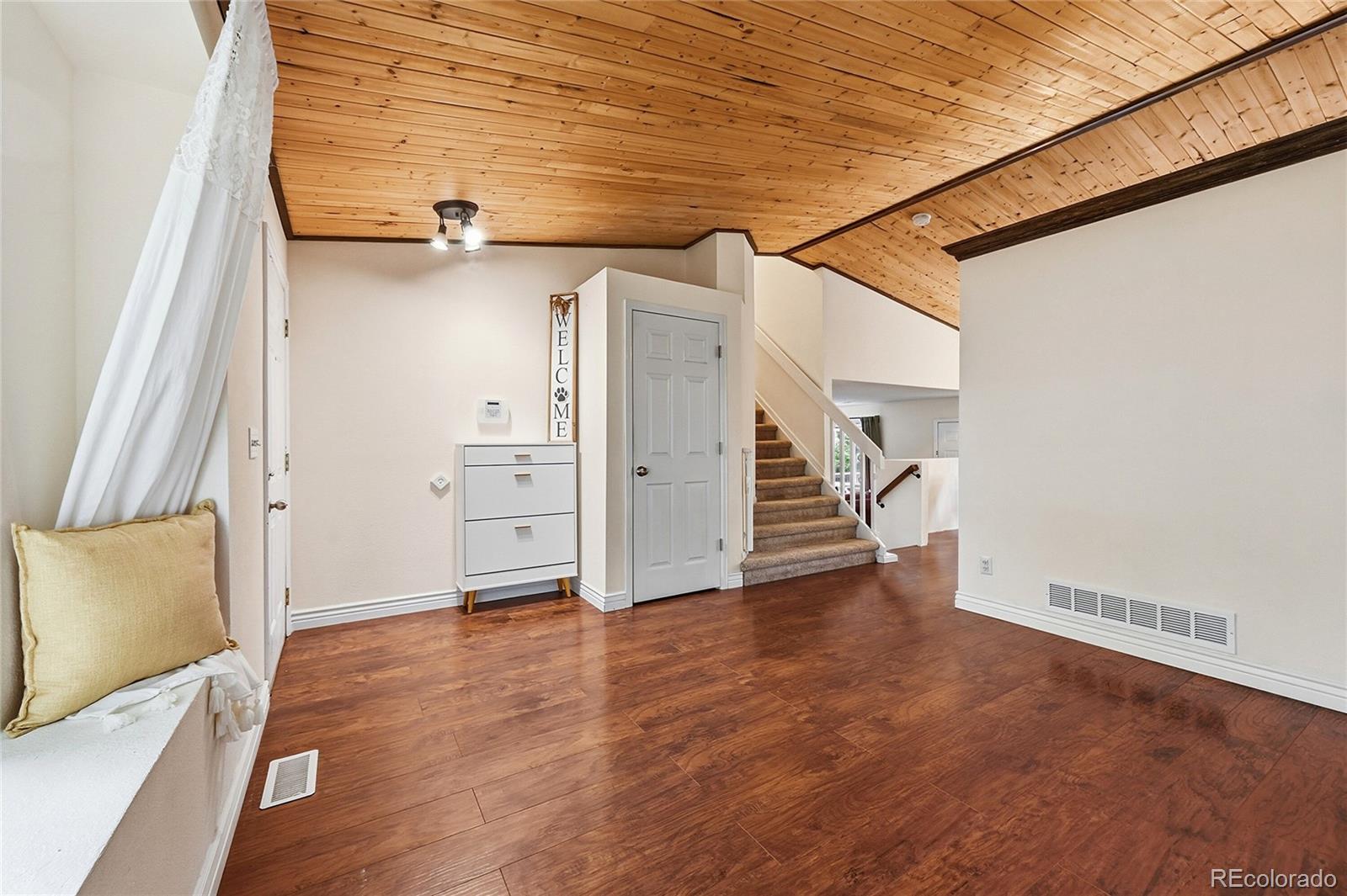 MLS Image #9 for 9688  whitecliff place,highlands ranch, Colorado