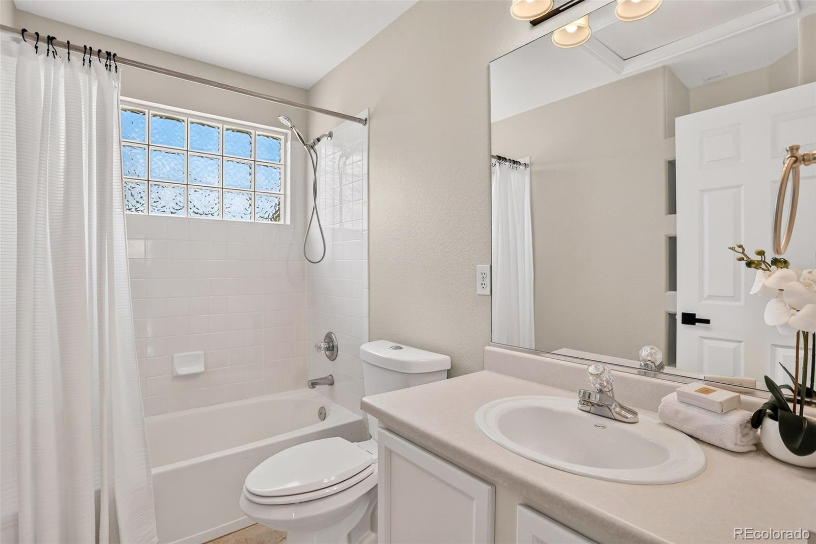 MLS Image #30 for 2389 e 116th place,denver, Colorado