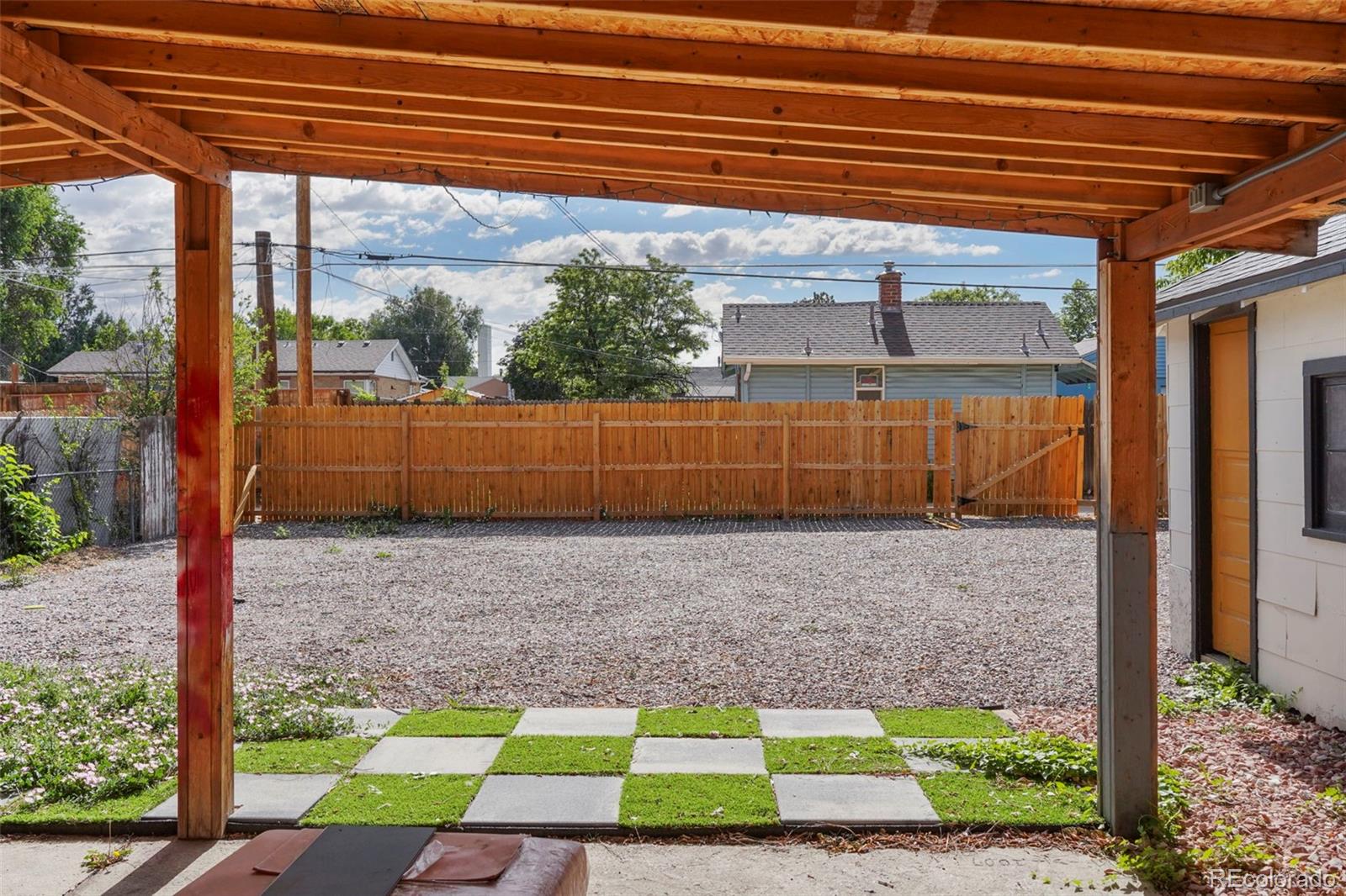 MLS Image #11 for 1530  geneva street,aurora, Colorado
