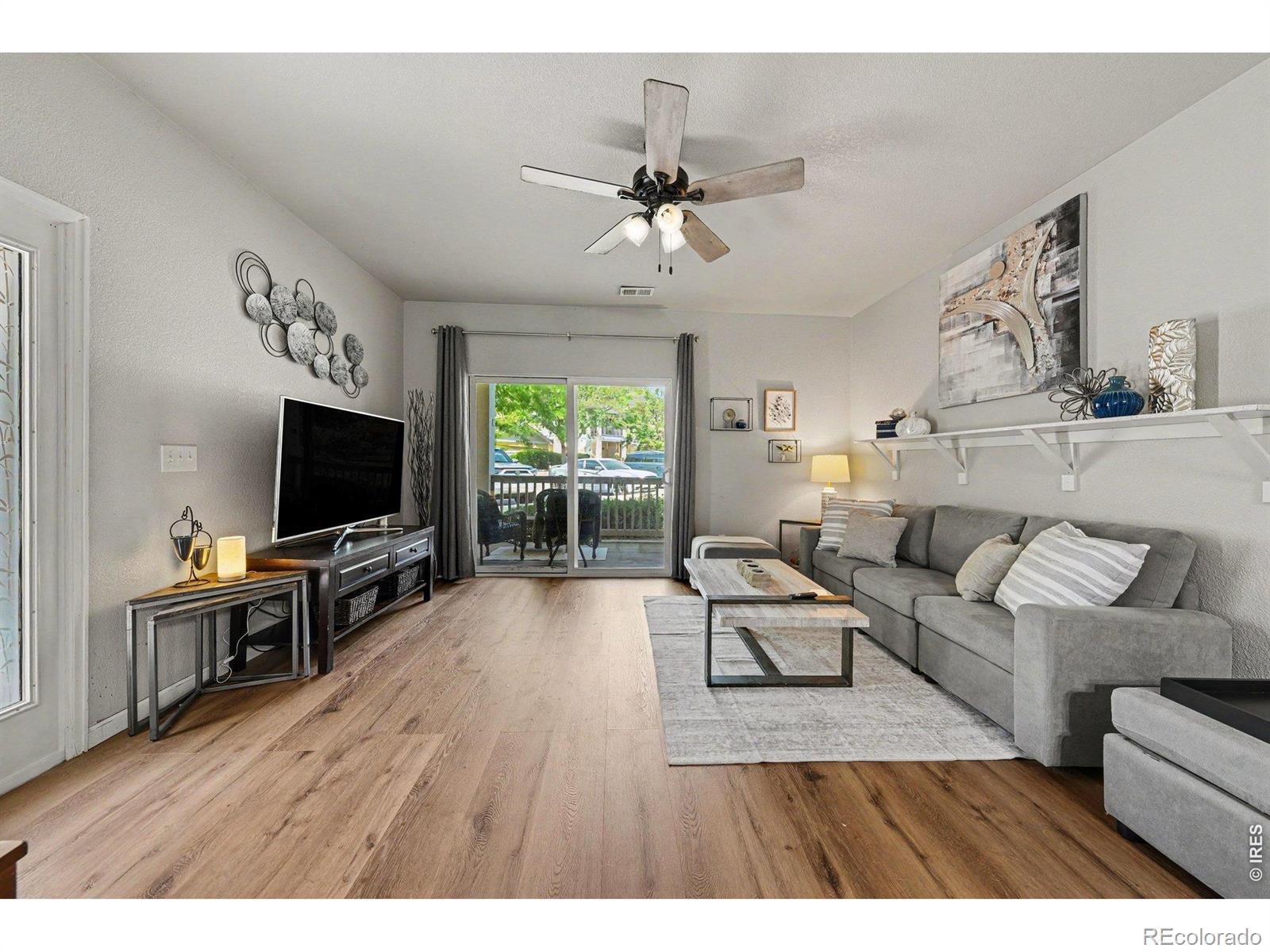 MLS Image #6 for 4745  hahns peak drive,loveland, Colorado