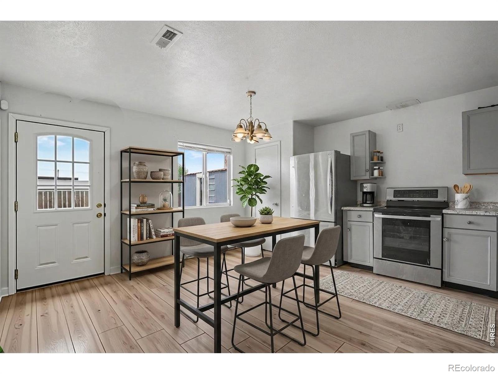 MLS Image #5 for 501  circle drive,fort morgan, Colorado