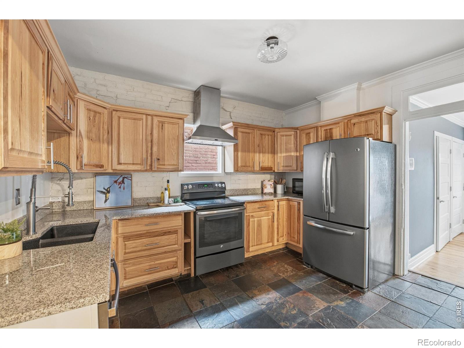 MLS Image #19 for 3015  california street,denver, Colorado