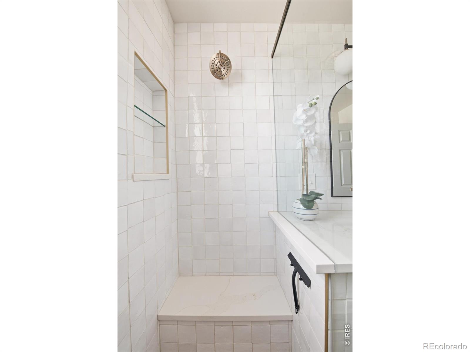 MLS Image #28 for 3015  california street,denver, Colorado