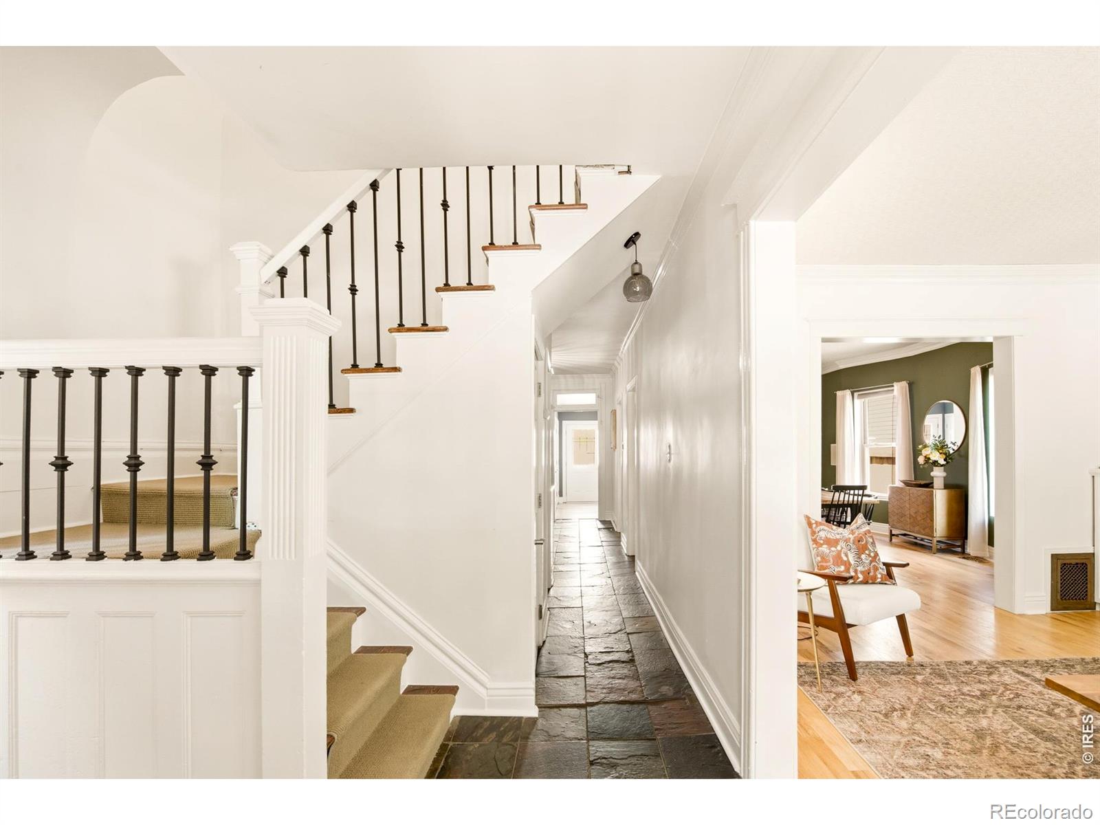 MLS Image #5 for 3015  california street,denver, Colorado