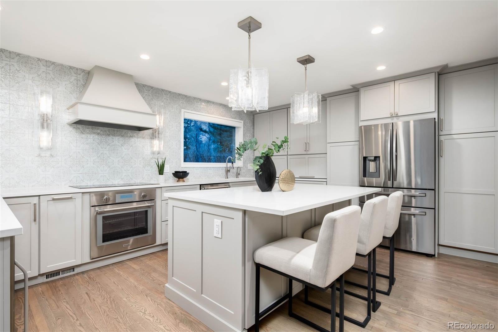 MLS Image #1 for 7743 s jersey way,centennial, Colorado