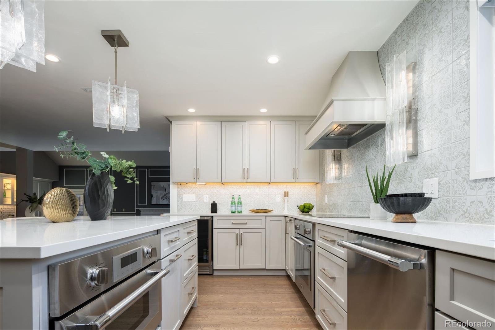 MLS Image #12 for 7743 s jersey way,centennial, Colorado
