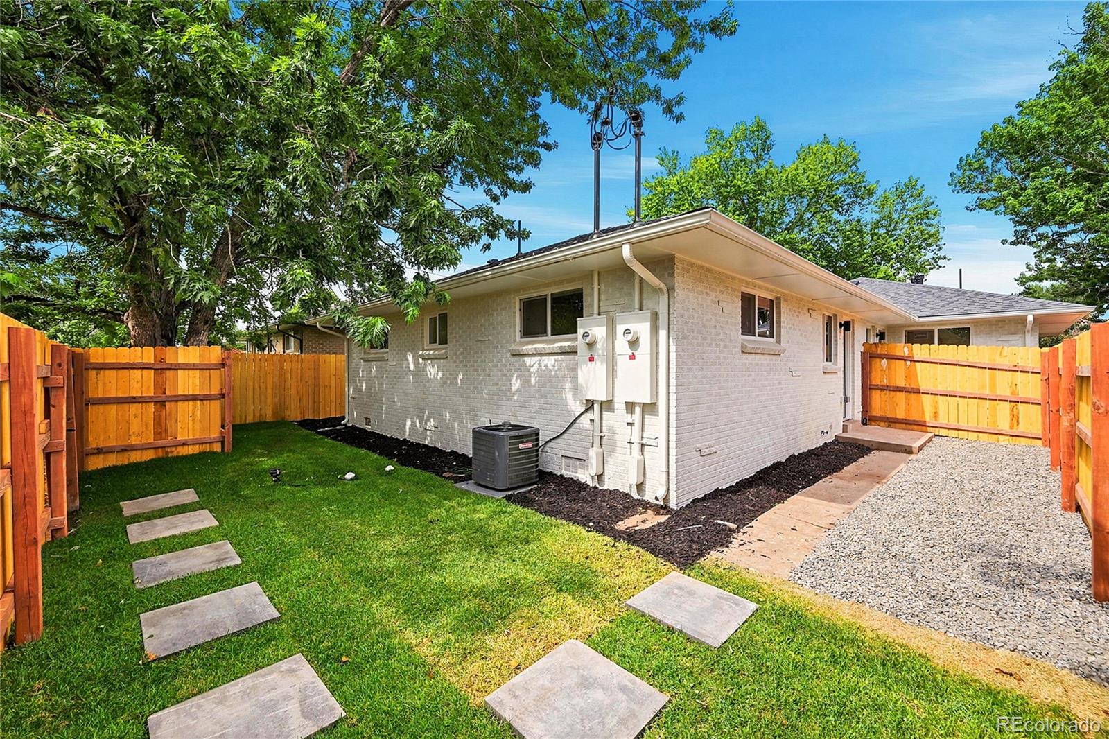 MLS Image #11 for 3660 n grape street,denver, Colorado