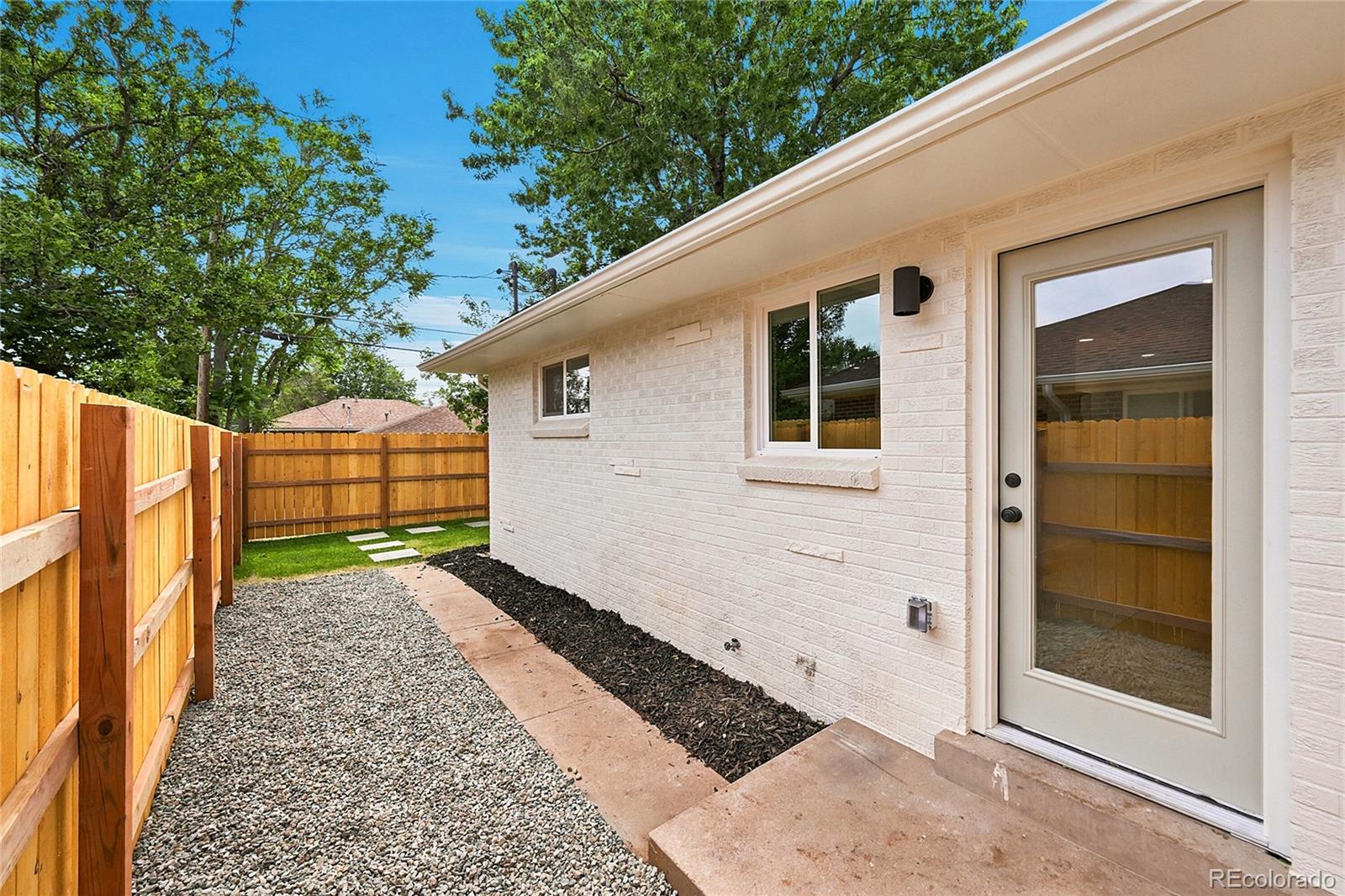 MLS Image #12 for 3660 n grape street,denver, Colorado