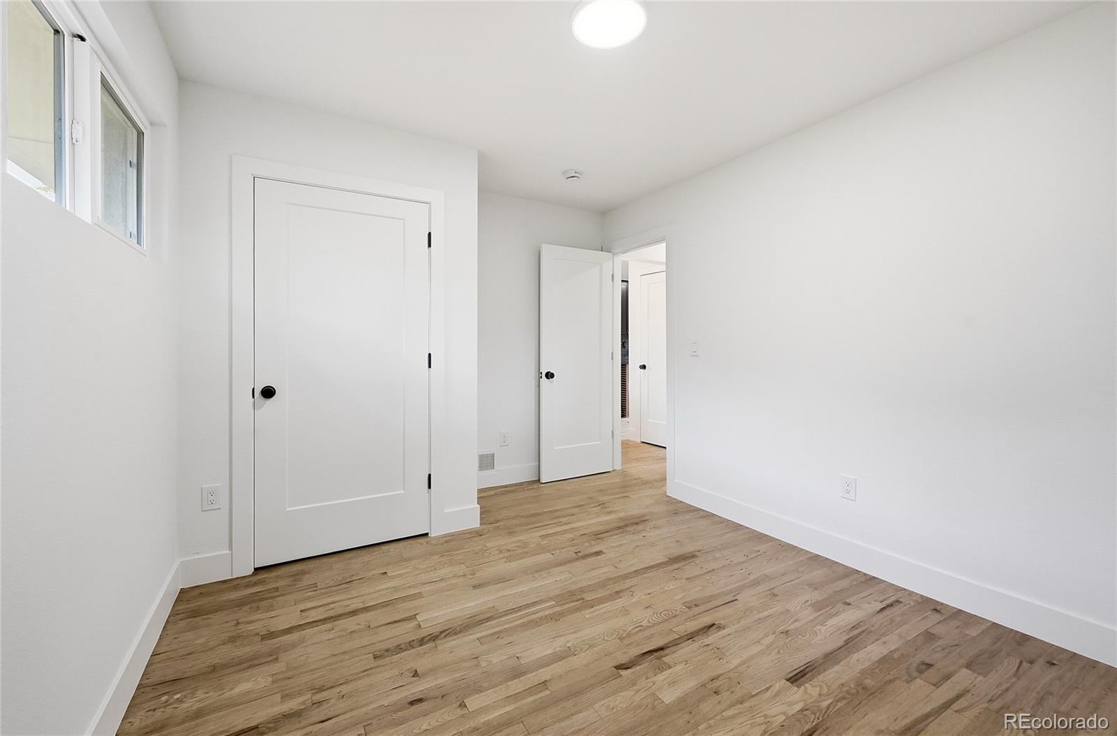 MLS Image #14 for 3660 n grape street,denver, Colorado