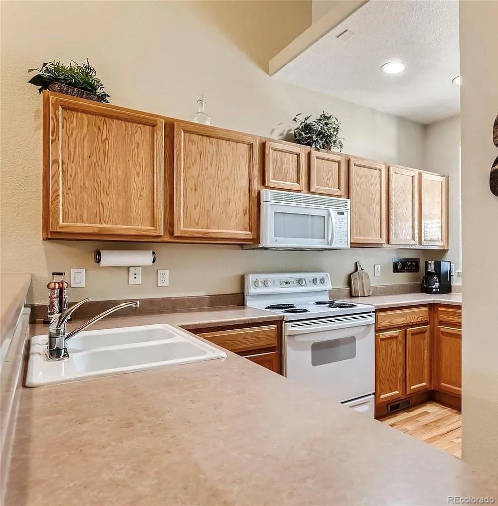 MLS Image #1 for 1415 s dayton court,denver, Colorado