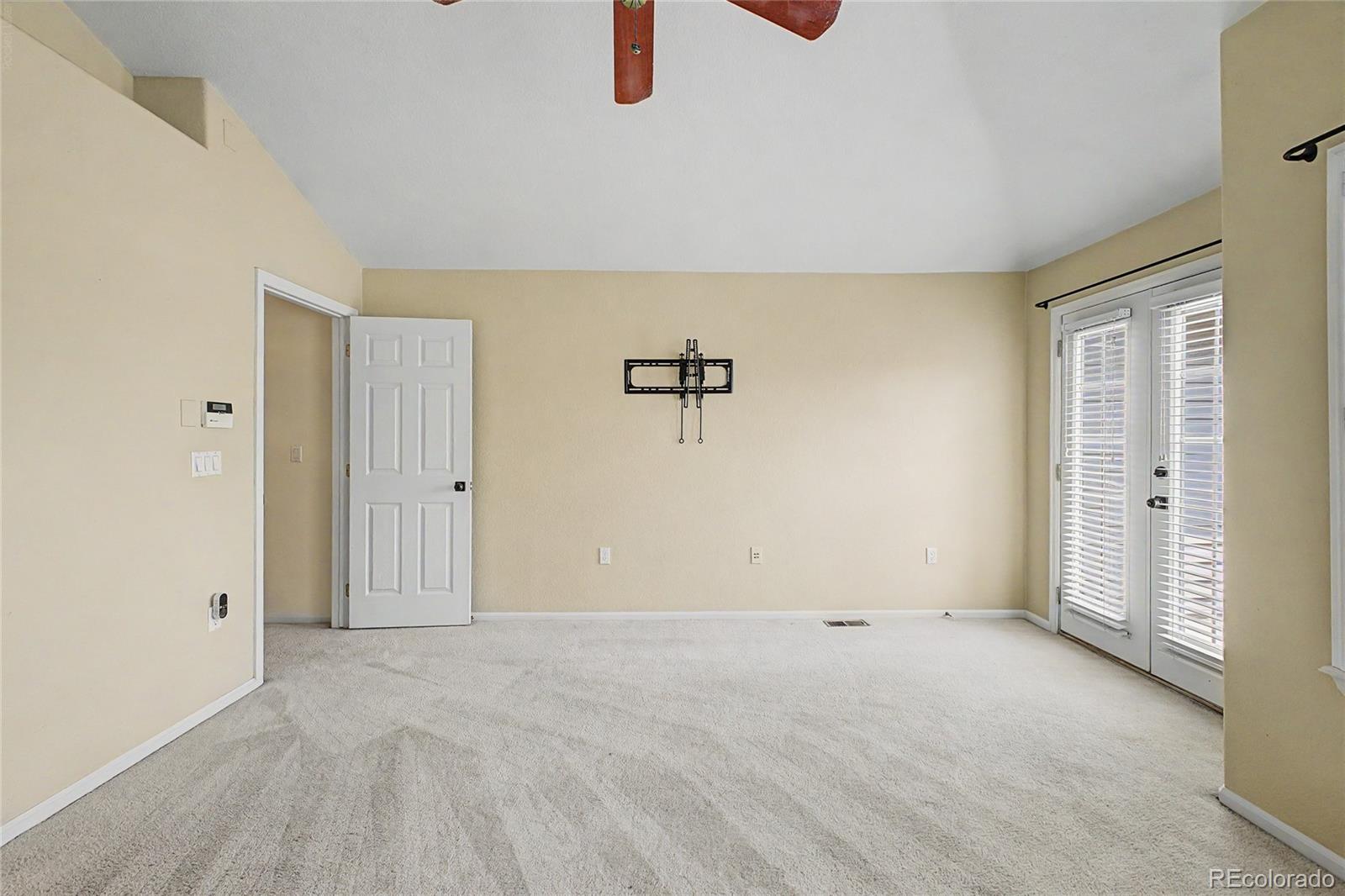 MLS Image #14 for 1415 s dayton court,denver, Colorado