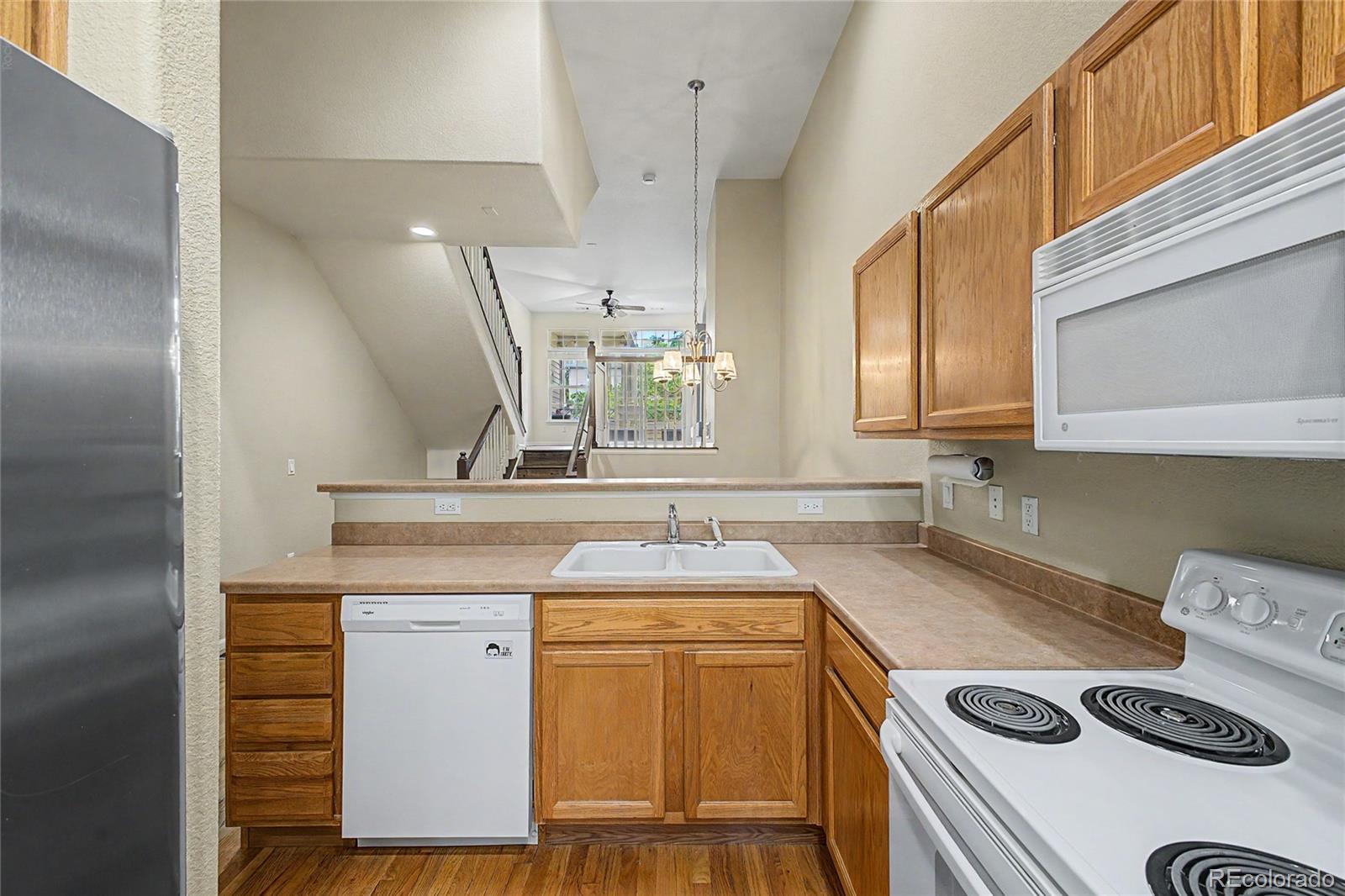 MLS Image #3 for 1415 s dayton court,denver, Colorado