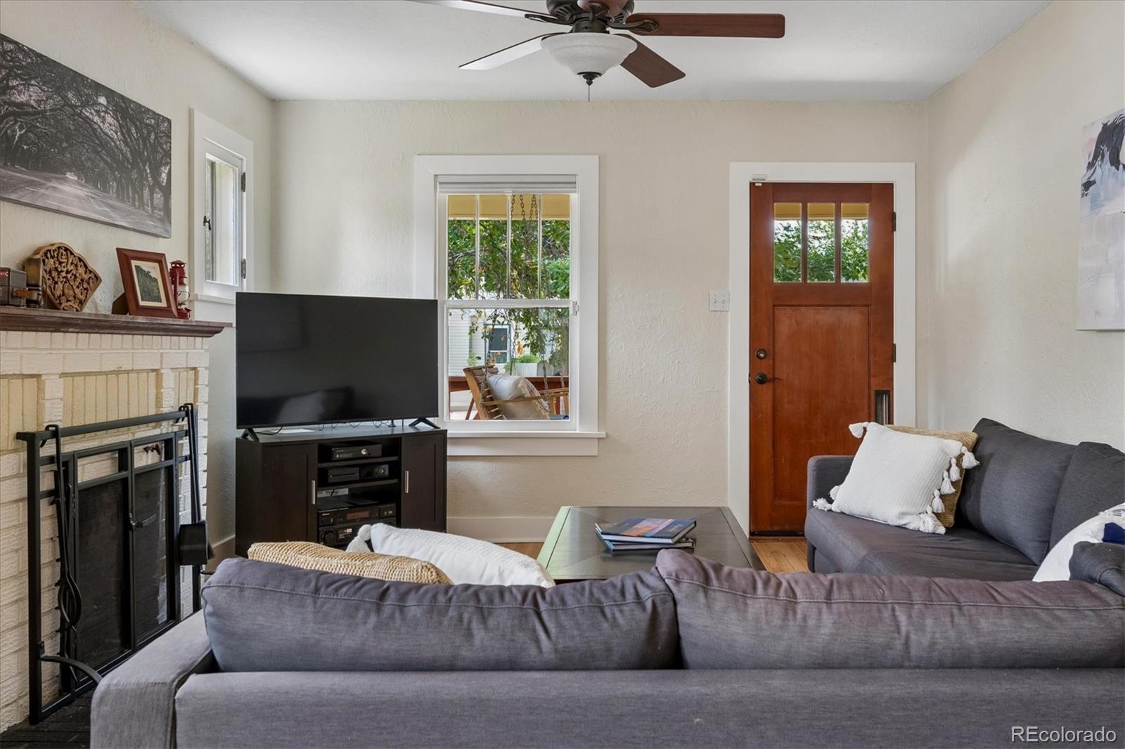 MLS Image #11 for 2340 s franklin street,denver, Colorado