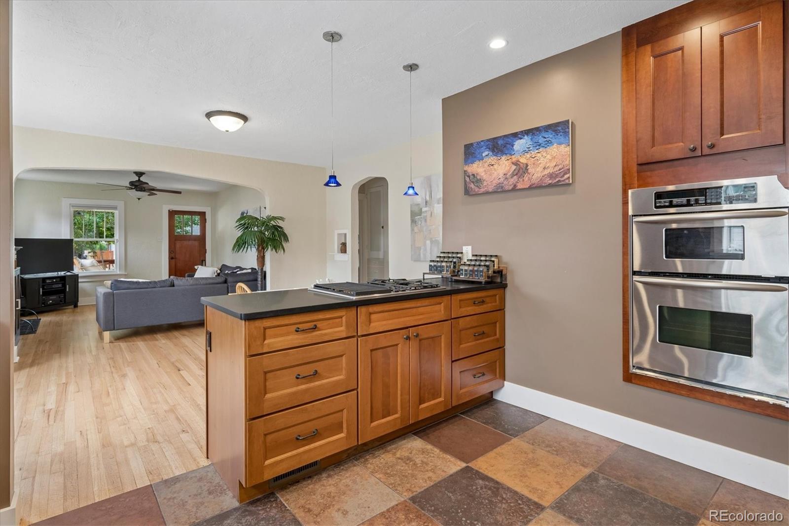 MLS Image #20 for 2340 s franklin street,denver, Colorado