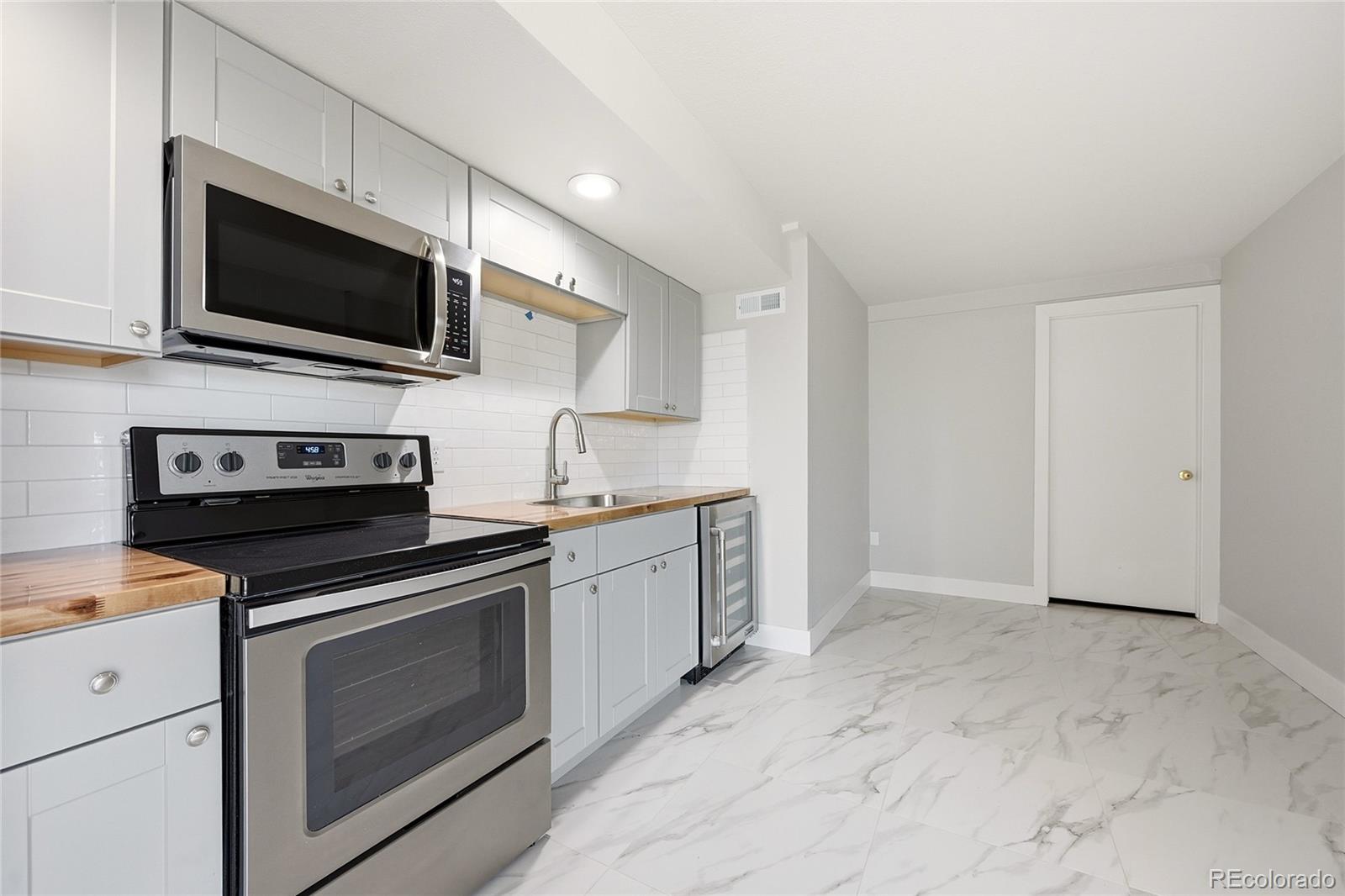 MLS Image #30 for 21879 e davies circle,aurora, Colorado