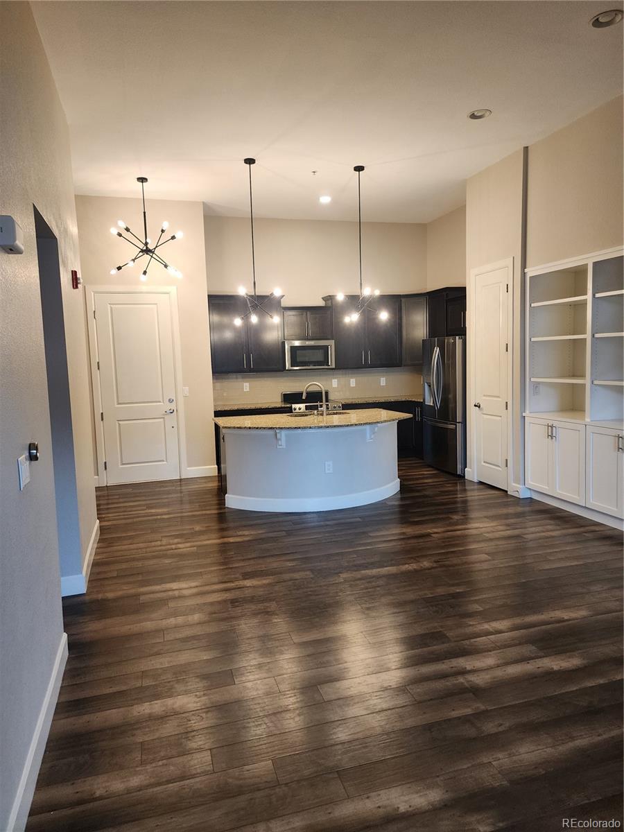 MLS Image #8 for 301  inverness way,englewood, Colorado