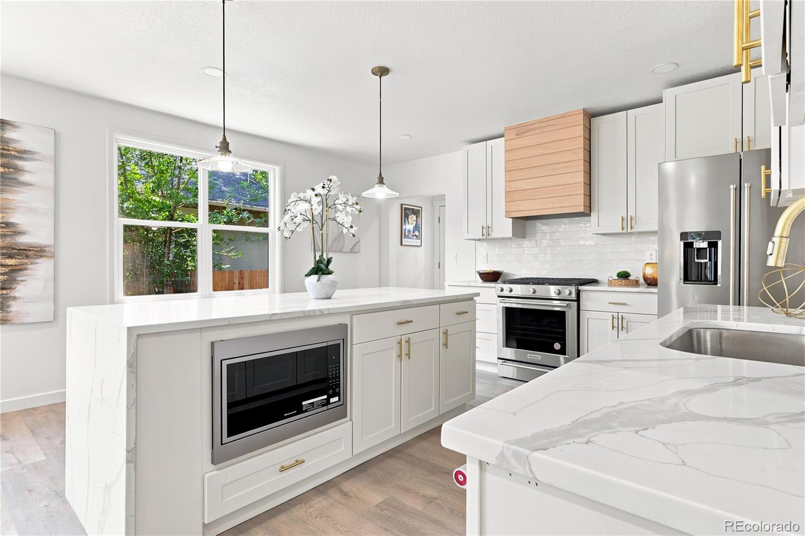 MLS Image #13 for 2055 s williams street,denver, Colorado