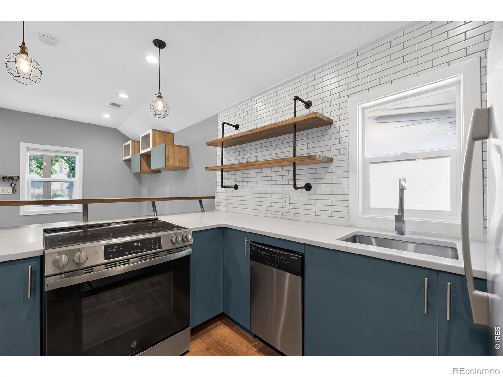 MLS Image #10 for 618 e magnolia street,fort collins, Colorado