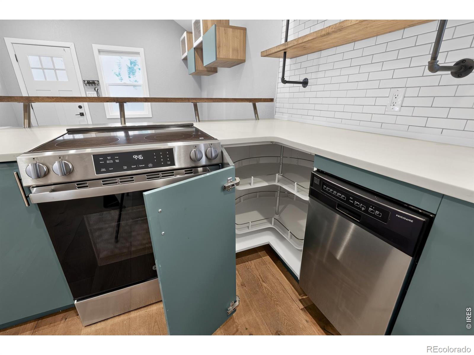 MLS Image #13 for 618 e magnolia street,fort collins, Colorado