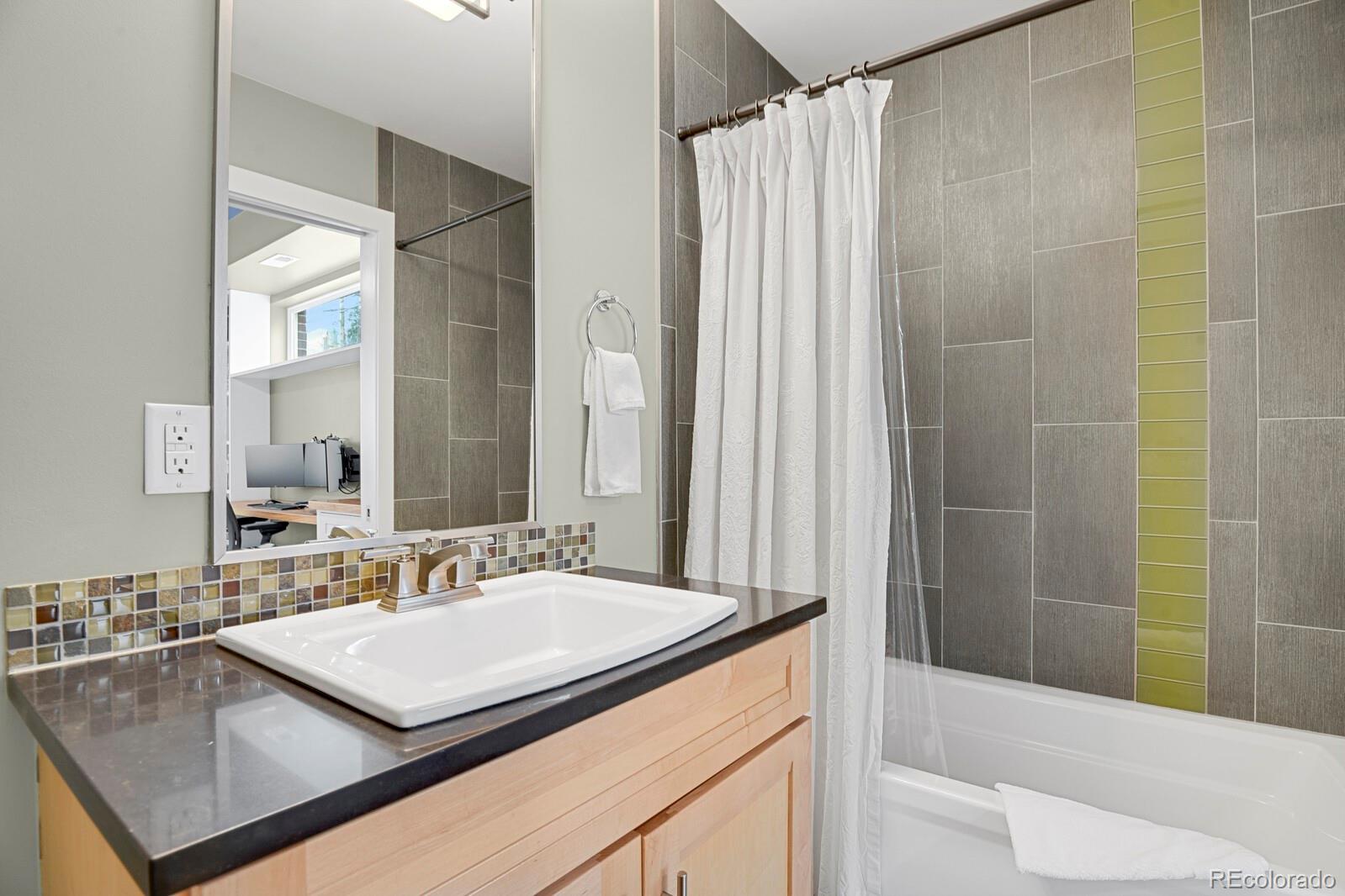 MLS Image #5 for 2840 w 26th avenue,denver, Colorado