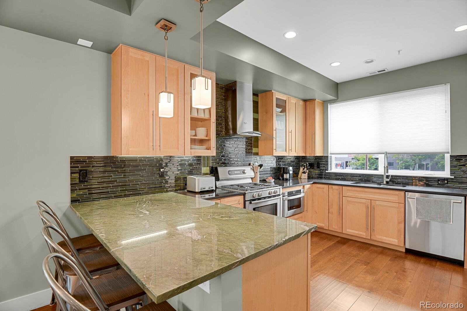 MLS Image #8 for 2840 w 26th avenue,denver, Colorado