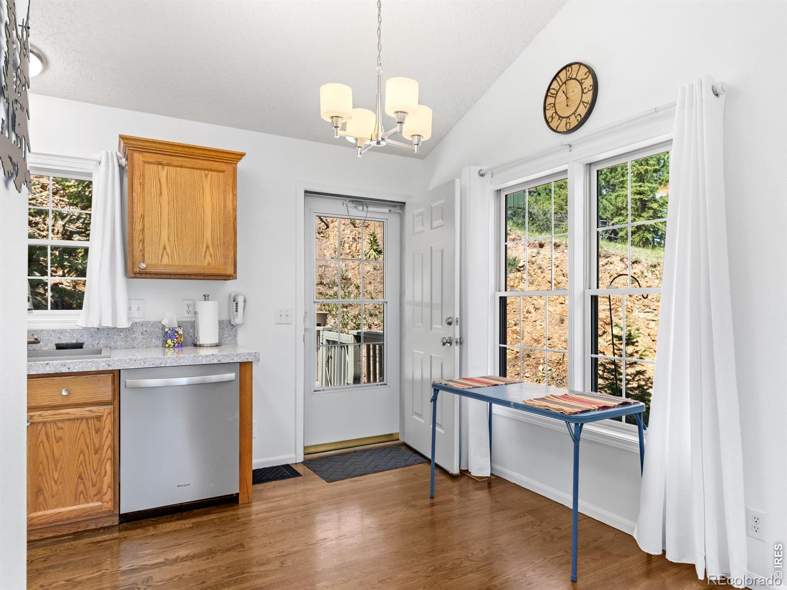 MLS Image #10 for 2709  sunrise court,estes park, Colorado